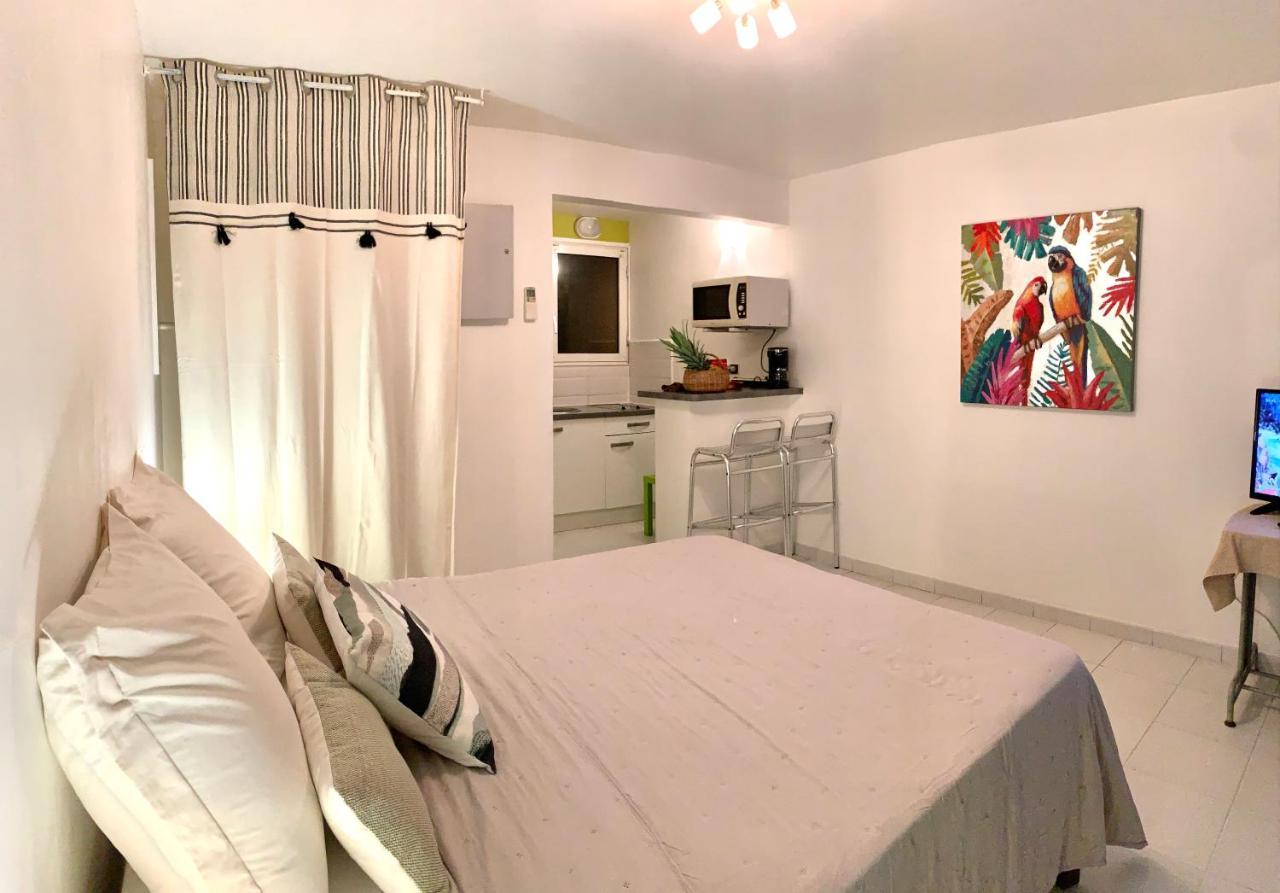 Superbe Studio Ultra Cosy A 2 Min De La Plage Sainte-Anne Exteriör bild